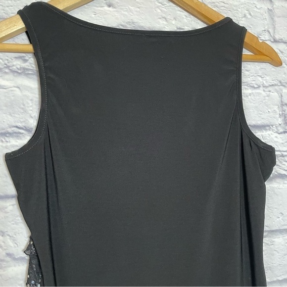 Ricki's Ruffle Front Sparkly Sleeveless Top Size Extra Small - Picture 7 of 10